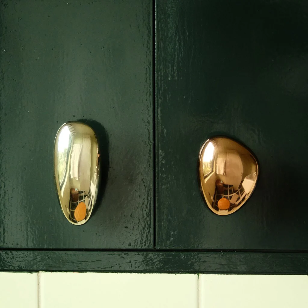 MOMI Knob/Hook Short - Rockland Interiors Inc.