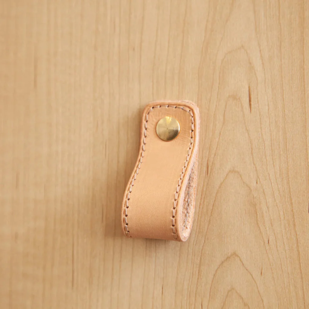 ST-LP02 Stitched Leather Loop Pull - Rockland Interiors Inc.