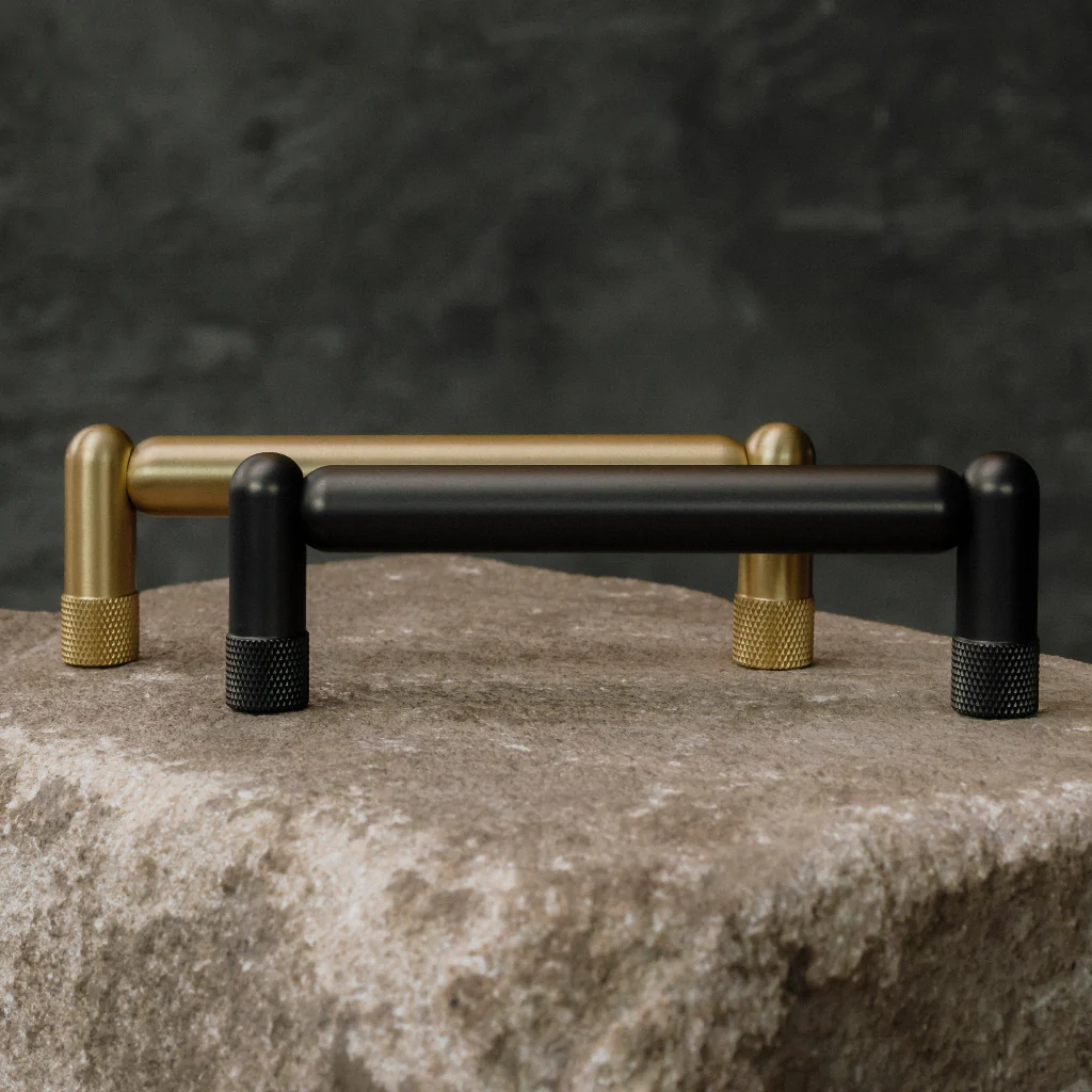 Knurled Cabinet Pull - Rockland Interiors Inc.