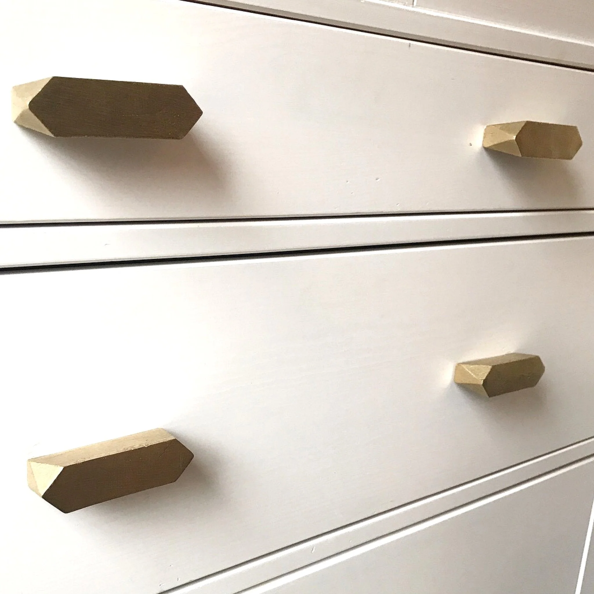 Geo Bin Pull - Rockland Interiors Inc.