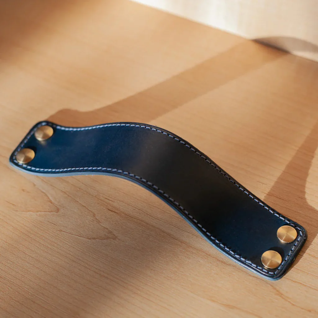 ST-SP01 Stitched Leather Strap Pull - Rockland Interiors Inc.