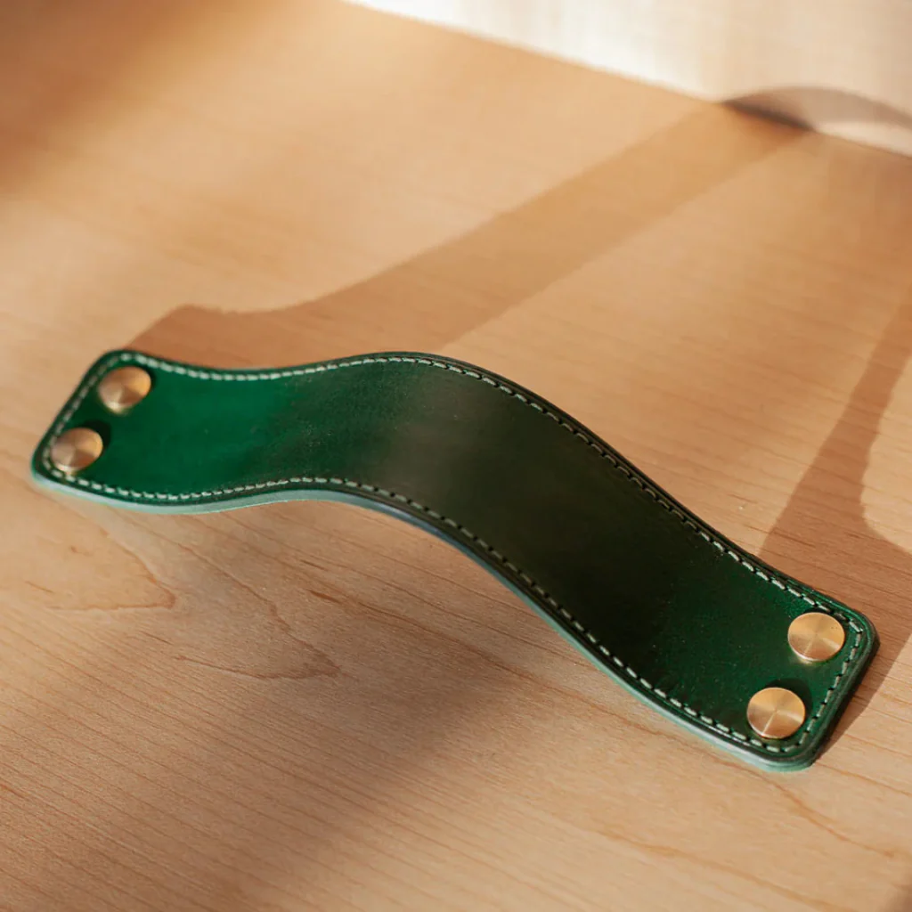 ST-SP01 Stitched Leather Strap Pull - Rockland Interiors Inc.