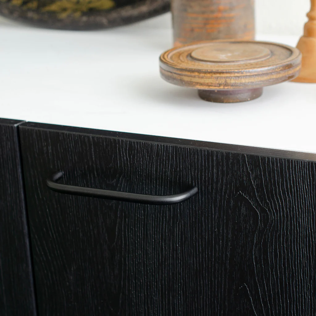 Grip Cabinet Pull - Rockland Interiors Inc.