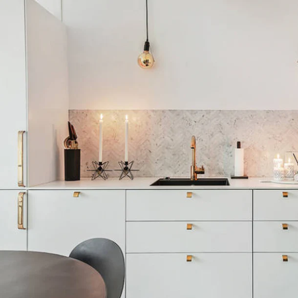 Curve Handle - Rockland Interiors Inc.