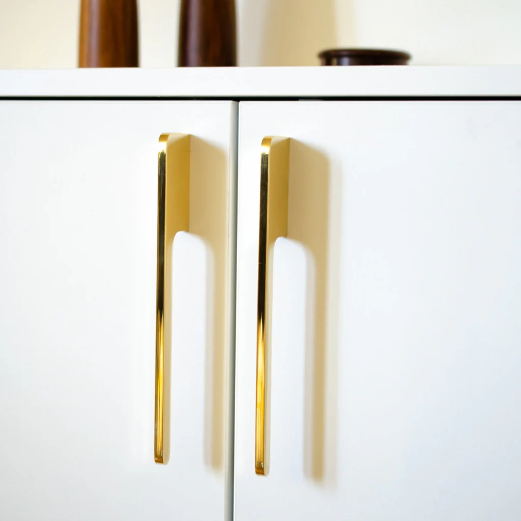Soft Cut Handle - Rockland Interiors Inc.