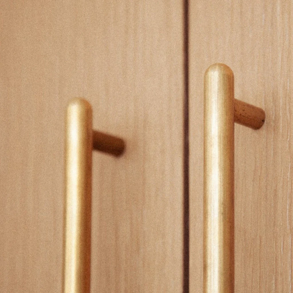 Mineral Metal Bar Pull - Rockland Interiors Inc.