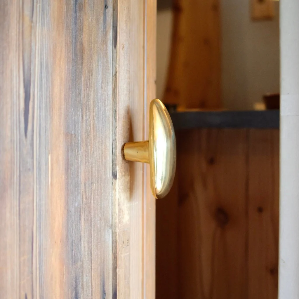 MOMI Knob/Hook Long - Rockland Interiors Inc.