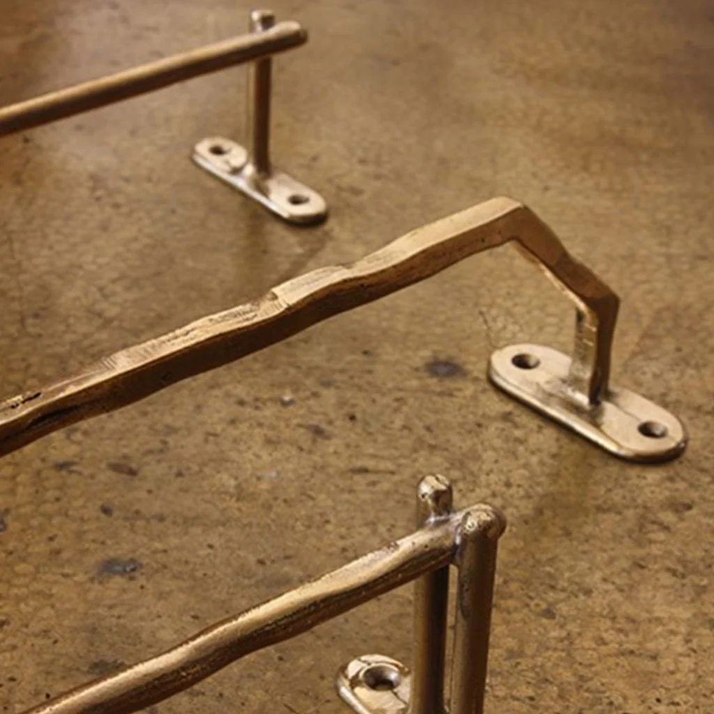 Forme No. 15 Towel Bar - Rockland Interiors Inc.