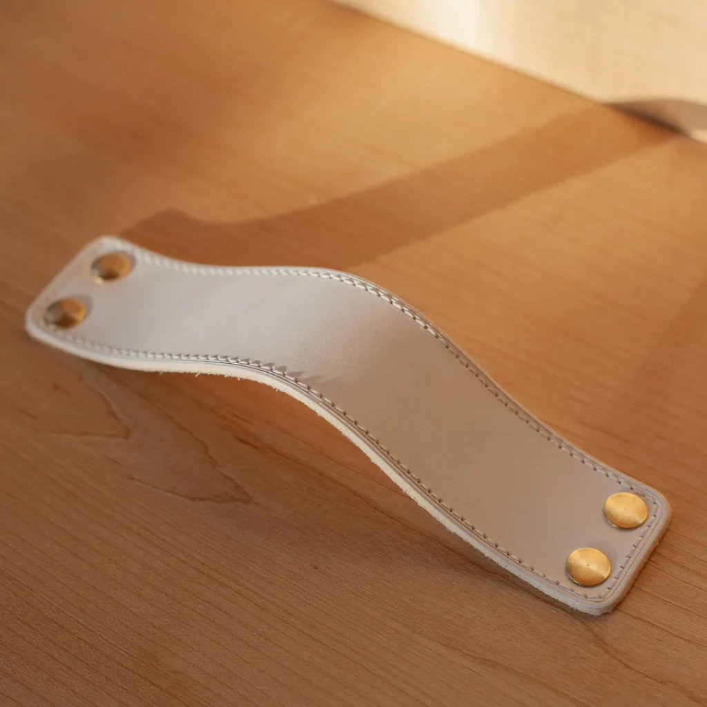 ST-SP01 Stitched Leather Strap Pull - Rockland Interiors Inc.