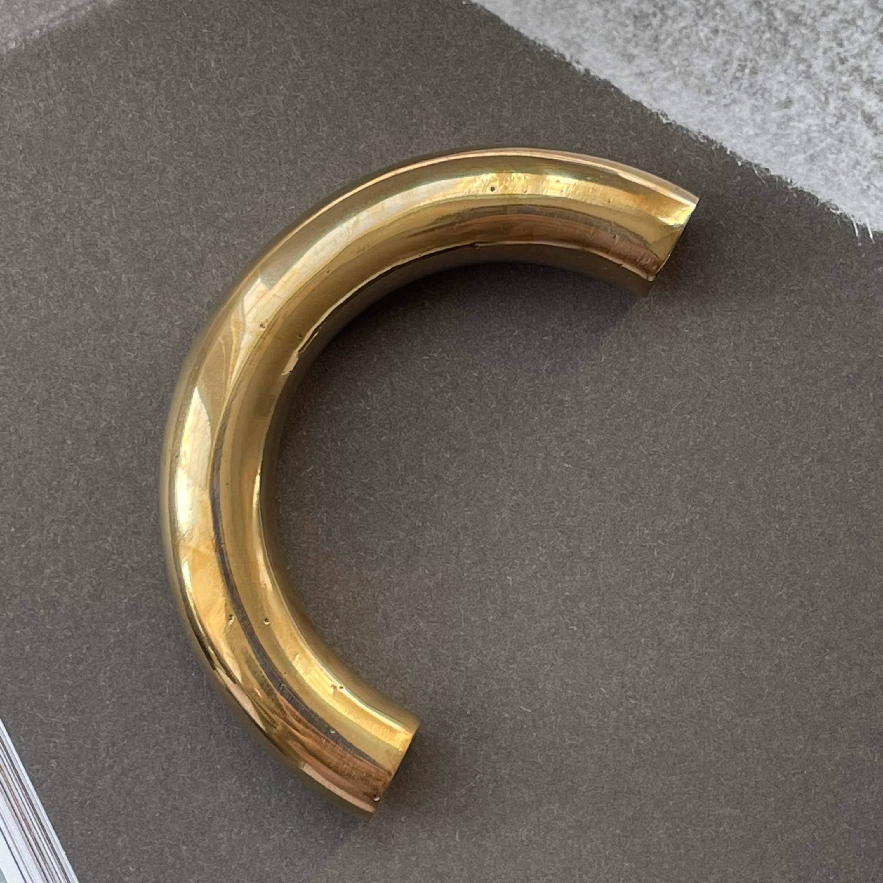 Cercle Pull Thin - Rockland Interiors Inc.