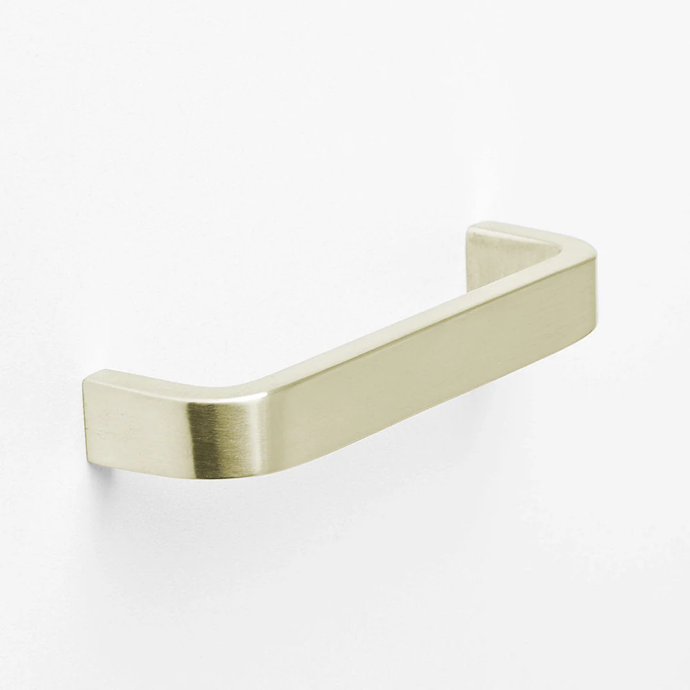 Charlie Waterfall Cabinet Pull - Rockland Interiors Inc.