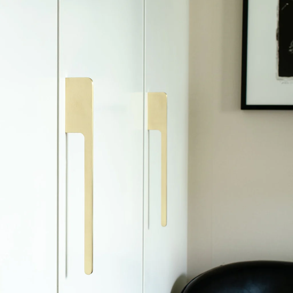 Soft Cut Handle - Rockland Interiors Inc.