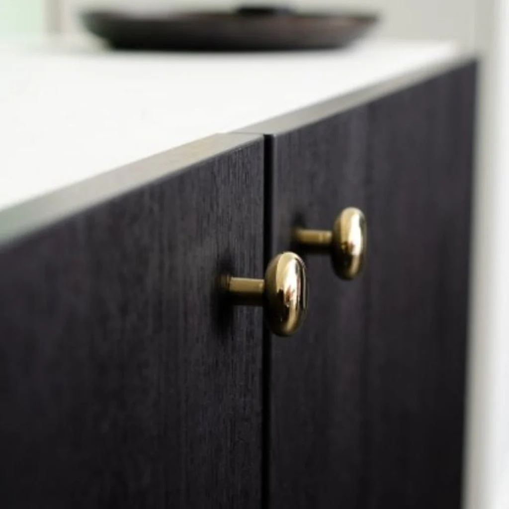 Caramel 24 Cabinet Knob / Hook - Rockland Interiors Inc.