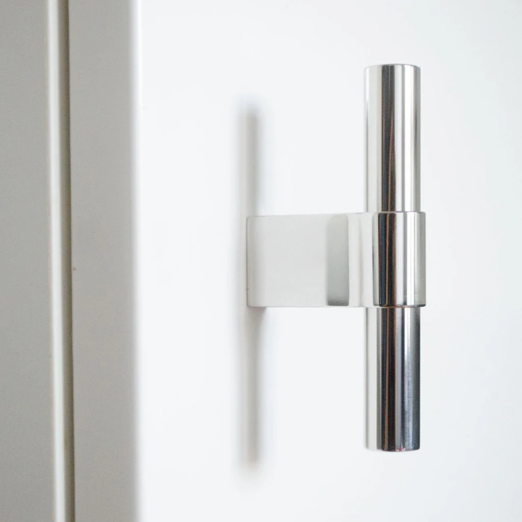 Line Big Knob - Rockland Interiors Inc.