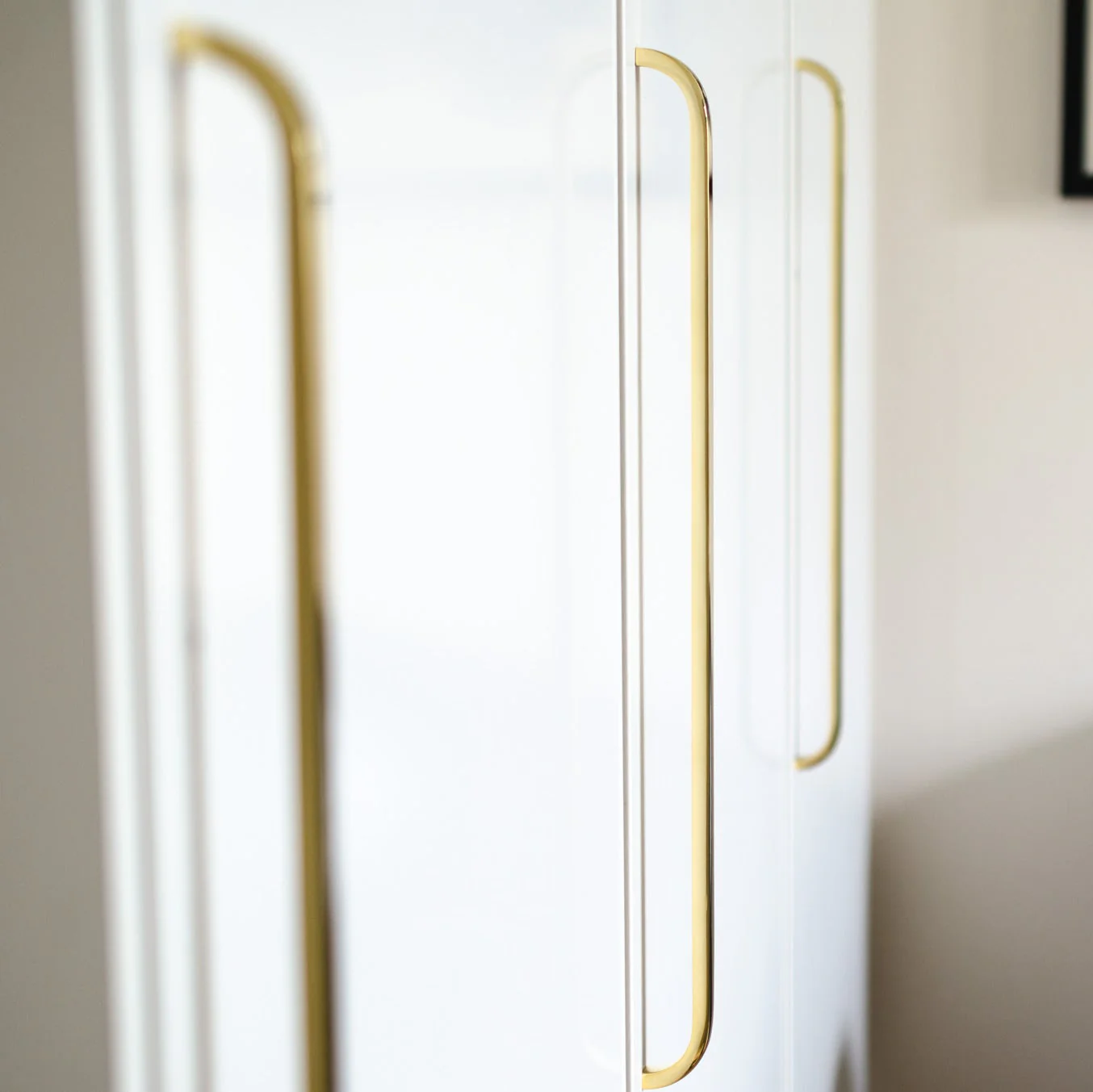 Slim Pull - Rockland Interiors Inc.
