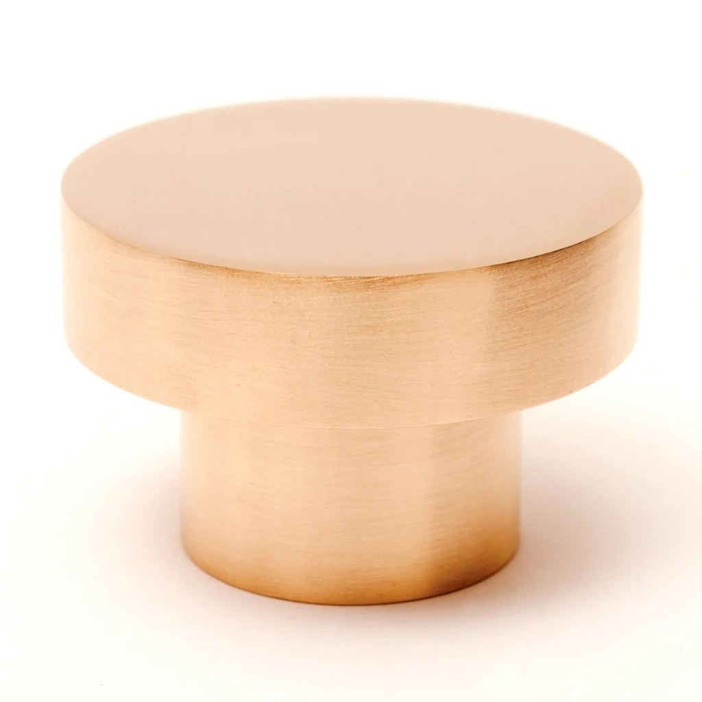 Dot Knob - Rockland Interiors Inc.