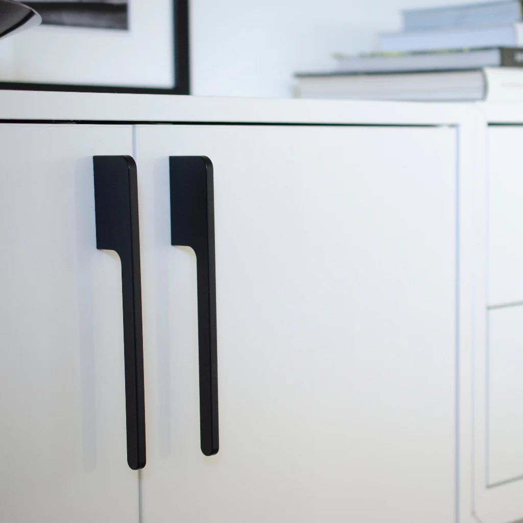 Soft Cut Handle - Rockland Interiors Inc.