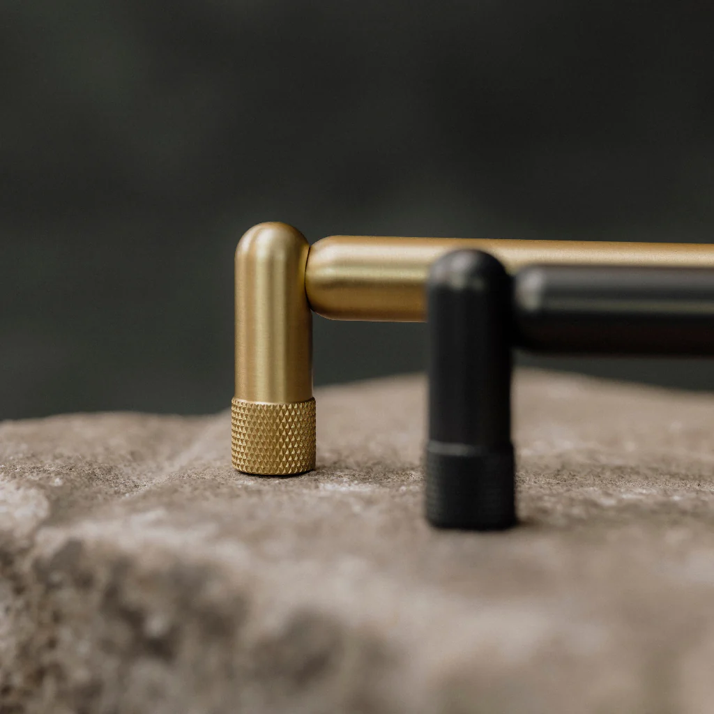 Knurled Cabinet Pull - Rockland Interiors Inc.