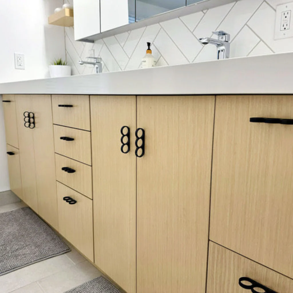 Punch Cabinet Pull - Rockland Interiors Inc.