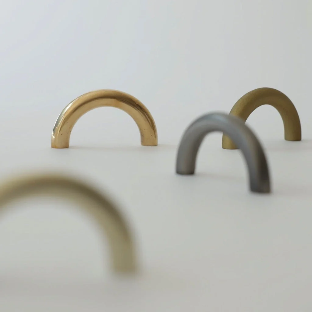 Cercle Pull Thin - Rockland Interiors Inc.