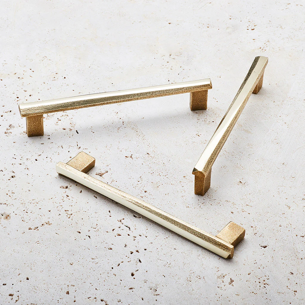 Skew Pulls - Rockland Interiors Inc.