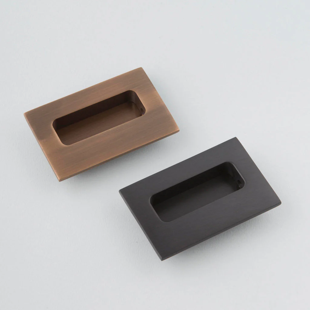 Charlie Flush Door & Cabinet Pull 335 - Rockland Interiors Inc.