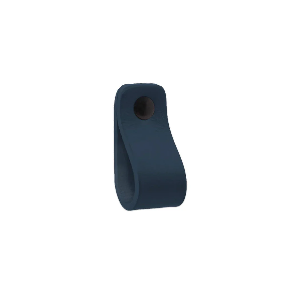 LP02 Smooth Leather Loop Pull - Rockland Interiors Inc.
