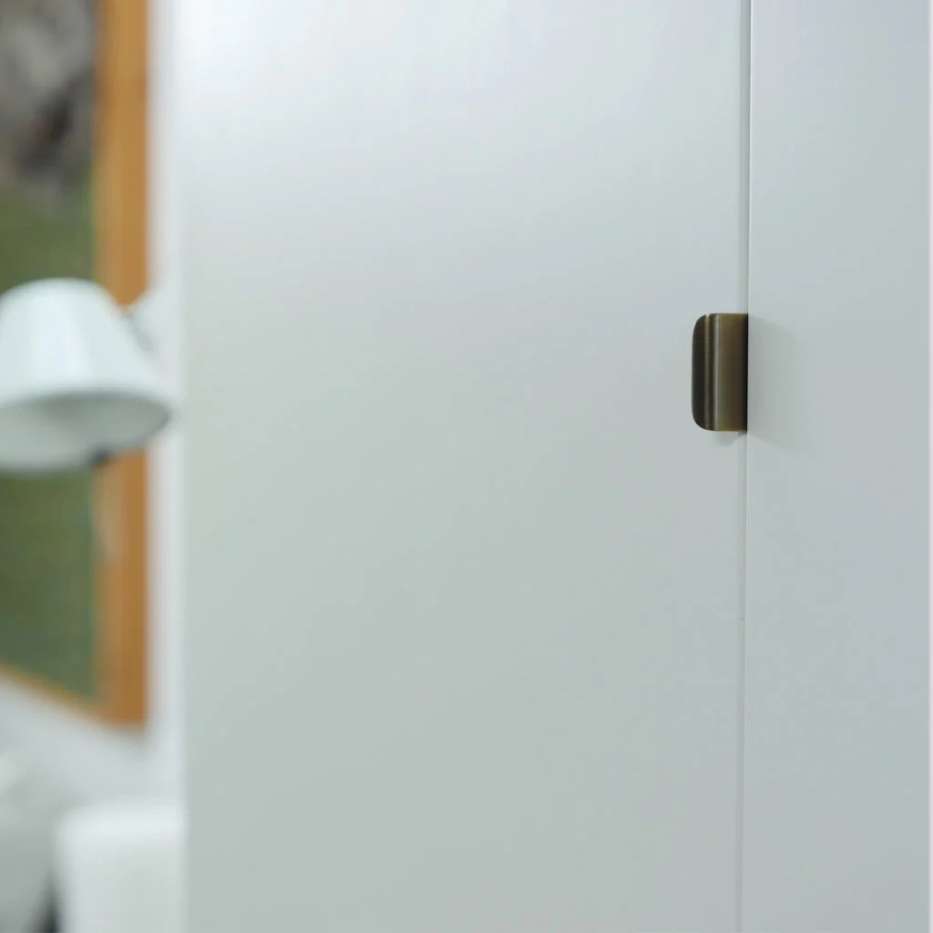 Charlie Tab Small - Rockland Interiors Inc.