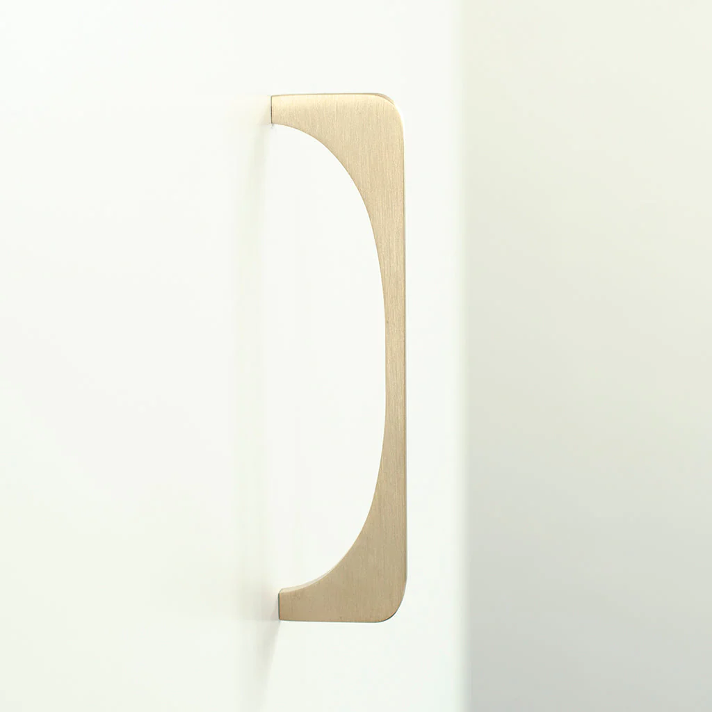 Bridge Pull - Rockland Interiors Inc.
