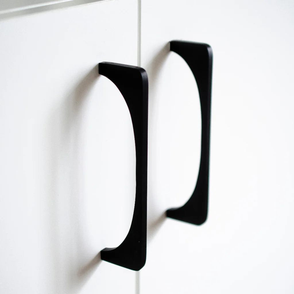 Bridge Pull - Rockland Interiors Inc.