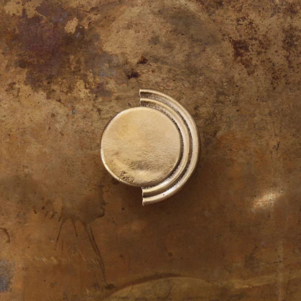 Forme No. 5 Hook - Rockland Interiors Inc.