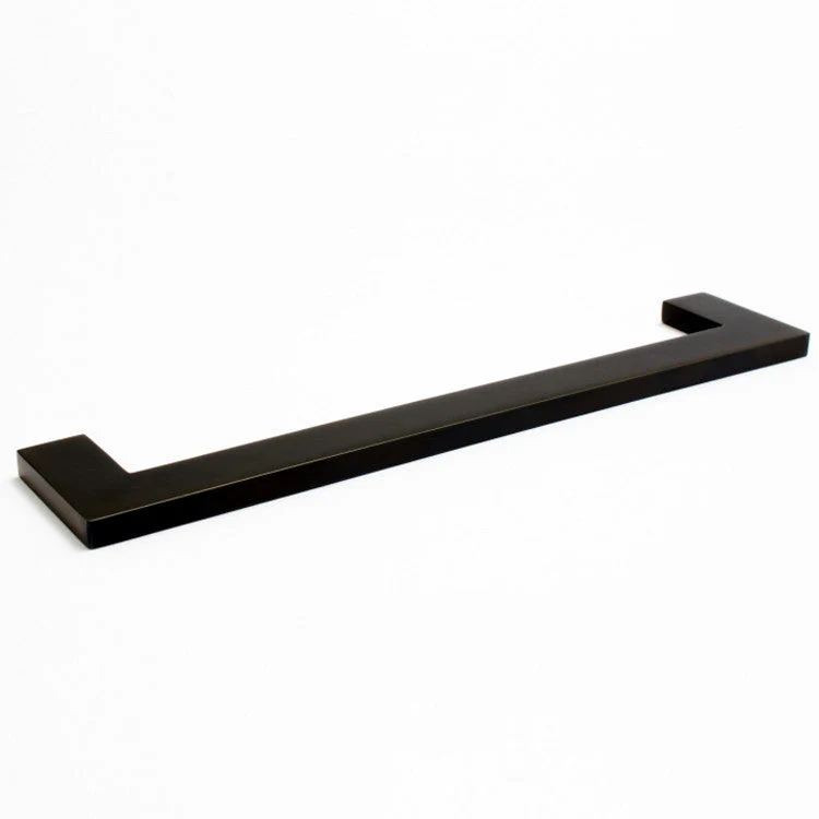 Clean Cut Handle - Rockland Interiors Inc.