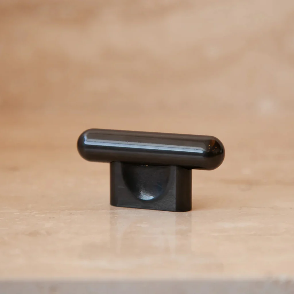 Mineral Metal Knob - Rockland Interiors Inc.