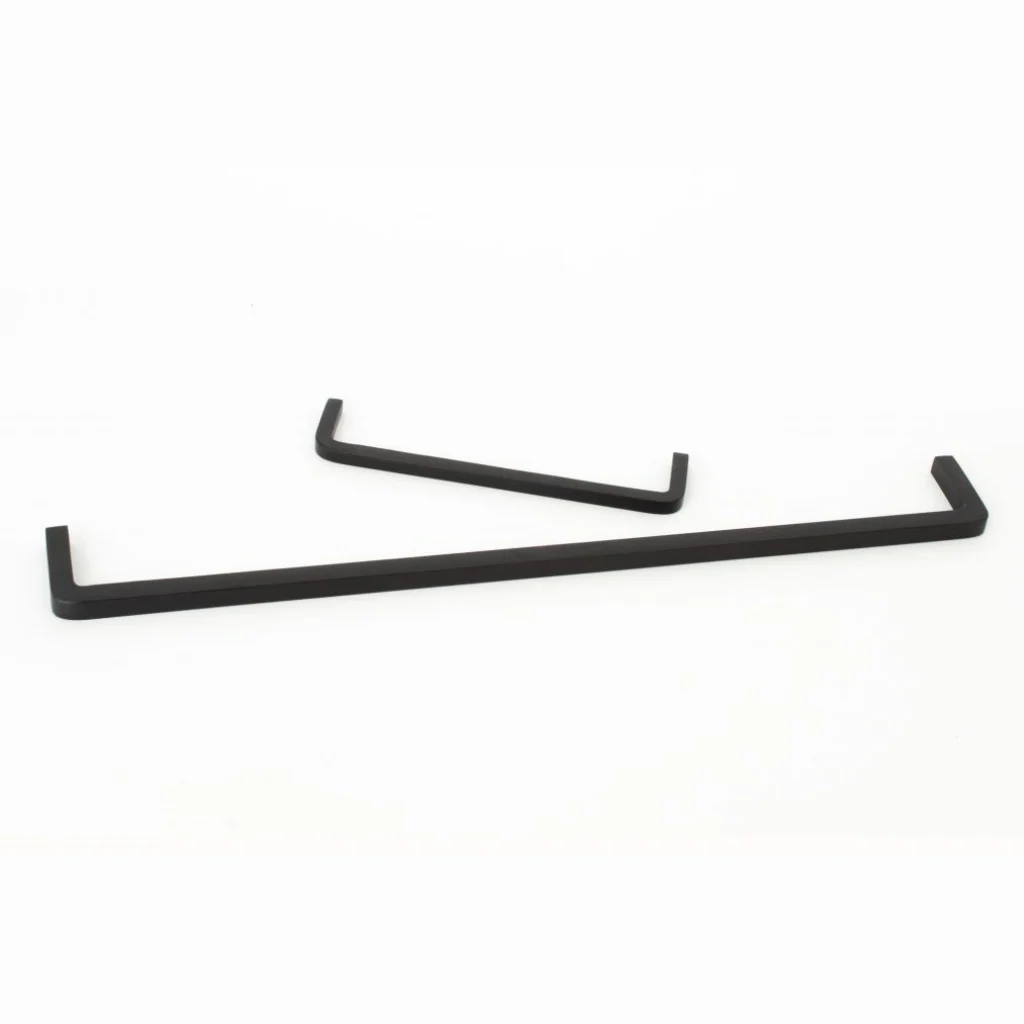 Thread Handle - Rockland Interiors Inc.