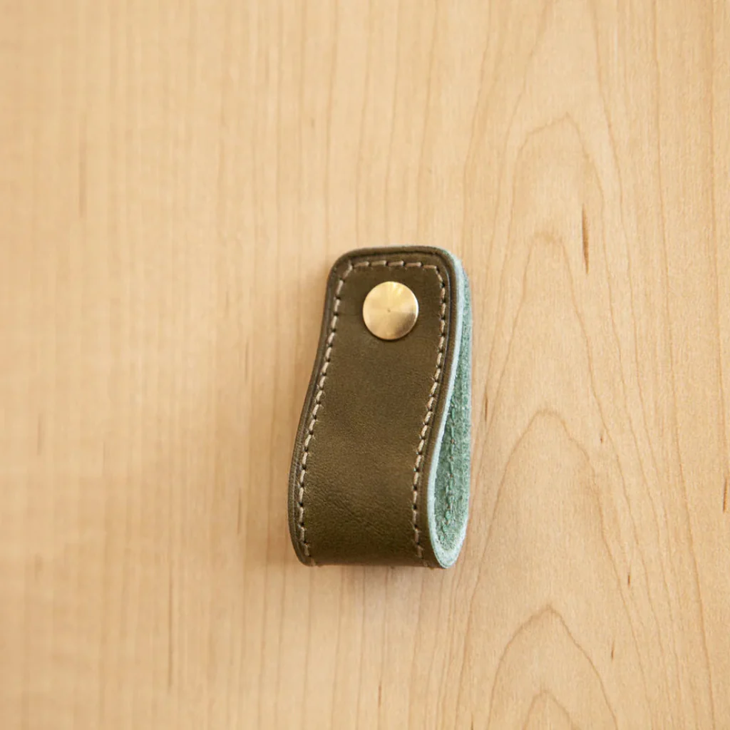 ST-LP02 Stitched Leather Loop Pull - Rockland Interiors Inc.