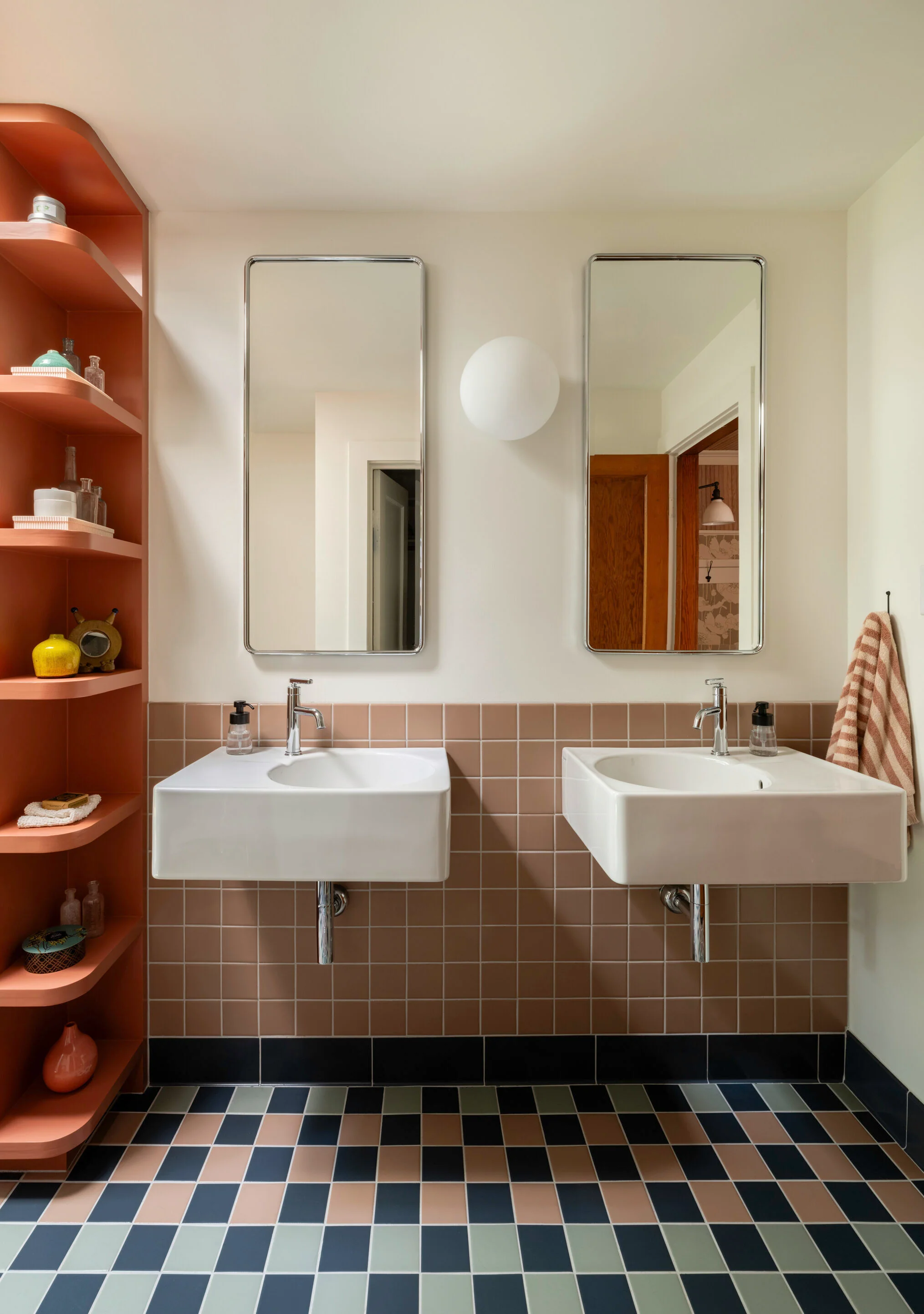 4x4 Natural Press Ceramic Tile in Red Jasper Matte - Rockland Interiors Inc.